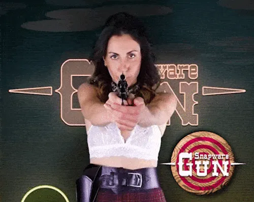 Snapware Gun ft. Agathe Fox screenshot 1